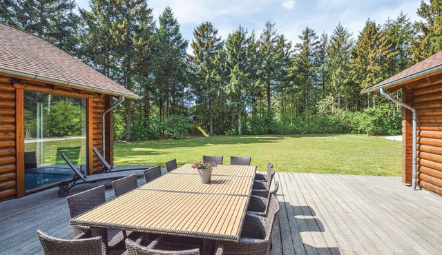 Beautiful home in Løkken with sauna