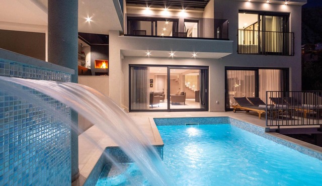 Beautiful home in Makarska