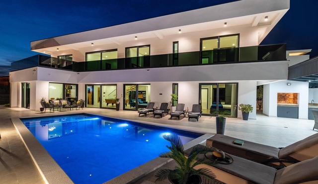 Beautiful home in Maslenica