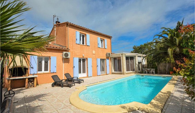 Beautiful Home In Montignargues