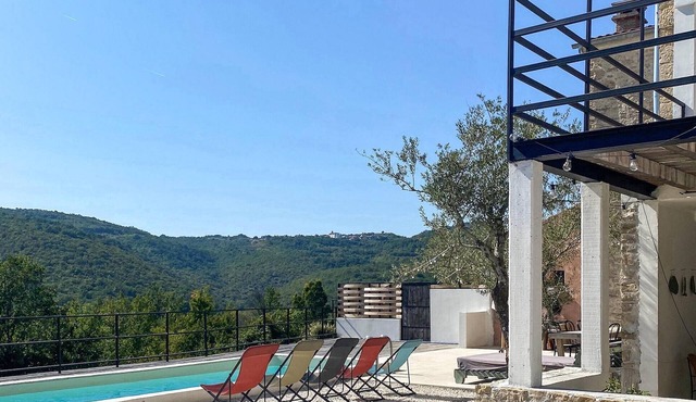 Beautiful home in Motovun