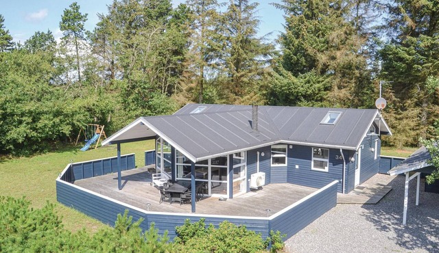 Beautiful home in Nørre Nebel with sauna
