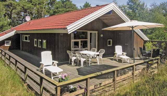 Beautiful home in Nexø with sauna