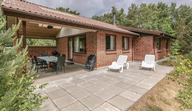 Beautiful home in Nexø with kitchen