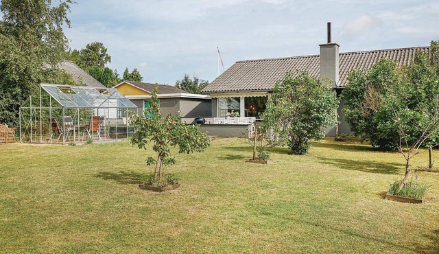 Beautiful home in Nexø with kitchen