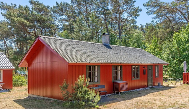 Beautiful home in Nexø with kitchen