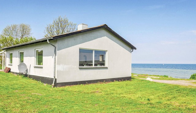 Beautiful home in Nordborg with kitchen