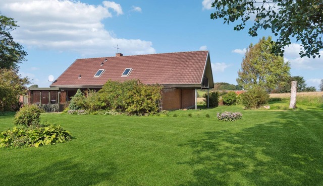 Beautiful home in Nykøbing M with WiFi