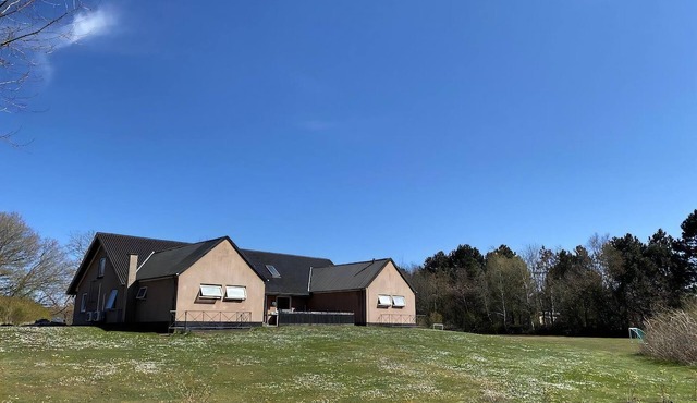 Beautiful home in Ørsted w/