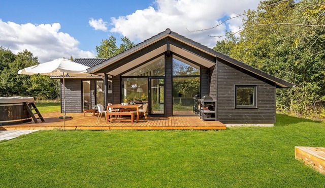 Beautiful home in ørsted with sauna