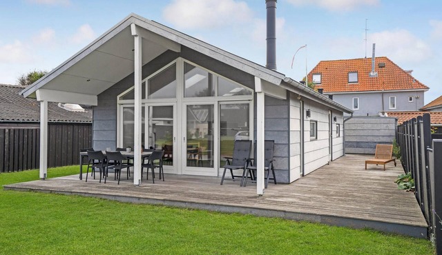 Beautiful home in Otterup with kitchen