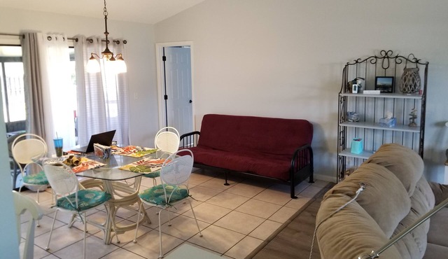 Beautiful Home in Quaint Neighborhood