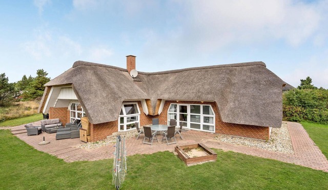 Beautiful home in Rømø with sauna