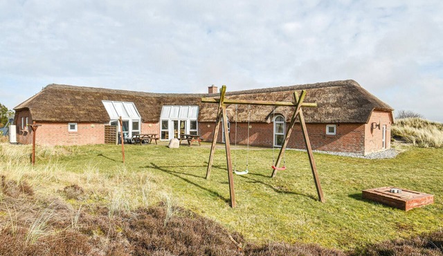 Beautiful home in Ringkøbing with sauna