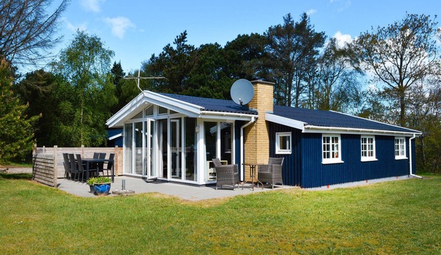 Beautiful home in Ringkøbing with sauna