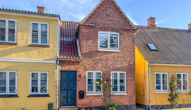 Beautiful home in Rudkøbing with WiFi
