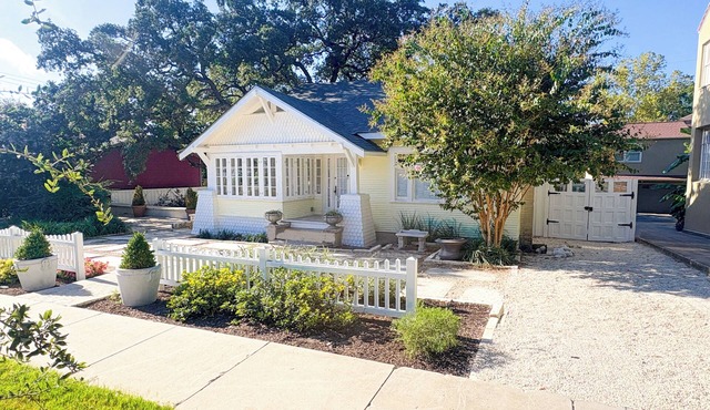 Beautiful Home in San Antonio's Historic Monte Vista - Pearl, Riverwalk/Downtown