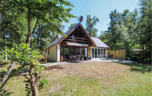 Beautiful Home In Samsø With Wifi