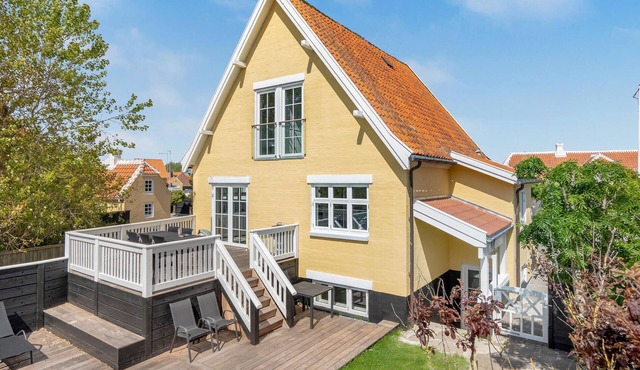 Beautiful home in Skagen with kitchen