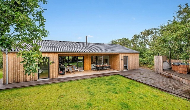 Beautiful home in Skjern with sauna