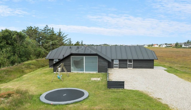 Beautiful home in Snedsted with sauna