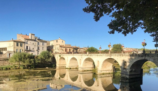 Beautiful home in Sommières with WiFi