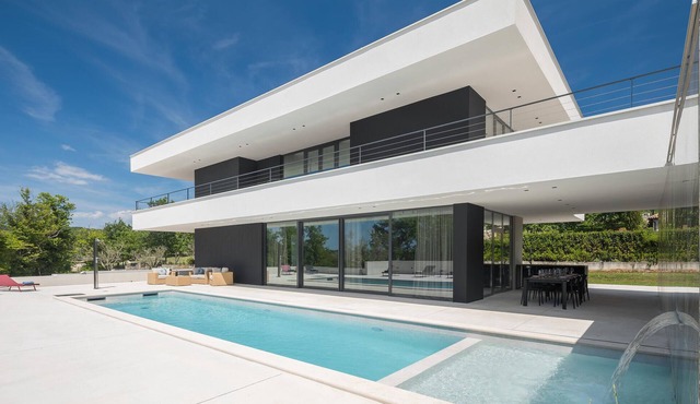 Beautiful home in Sterna