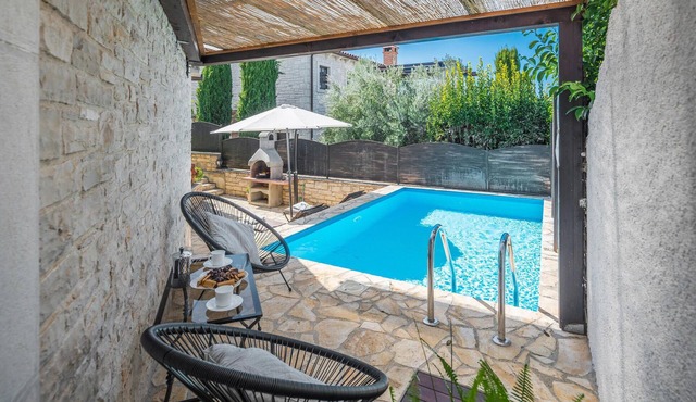 Beautiful home in Sv.Lovrec