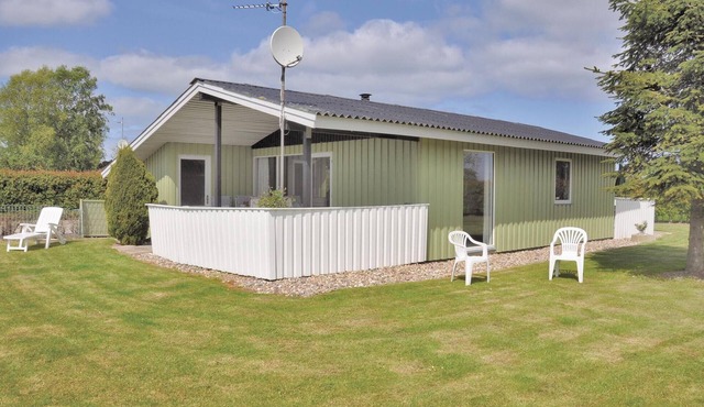 Beautiful home in Sydals with kitchen