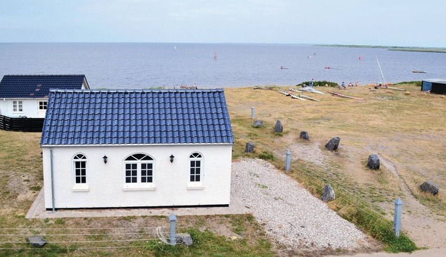 Beautiful home in Tarm