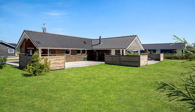 Beautiful home in Tarm with sauna