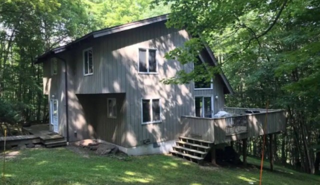 Beautiful Home in the Catskills, 4 beds cozy home