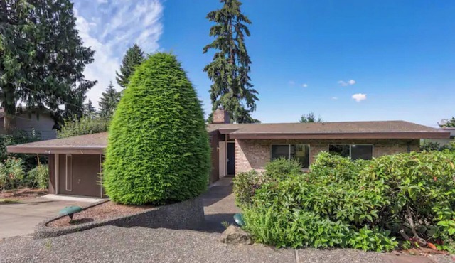 Beautiful home in the heart of Kirkland WA