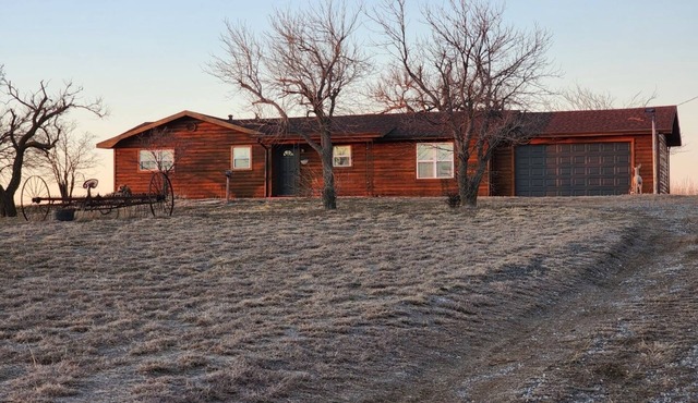 Beautiful home in the Wichita mountains, with stunning views