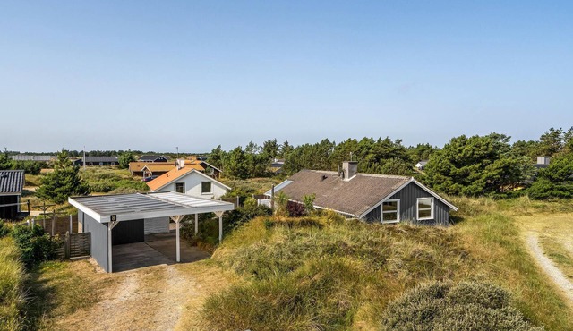 Beautiful home in Thisted with WiFi