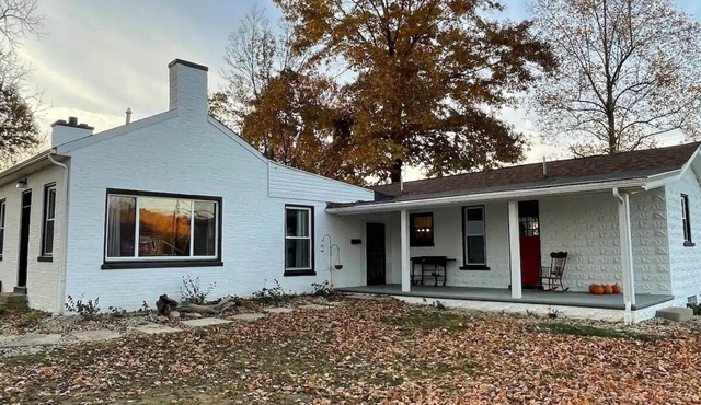 Beautiful Home in Town With Boat Parking