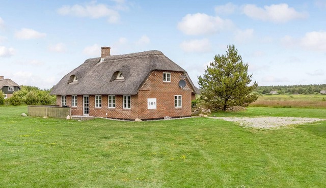 Beautiful home in Ulfborg with kitchen