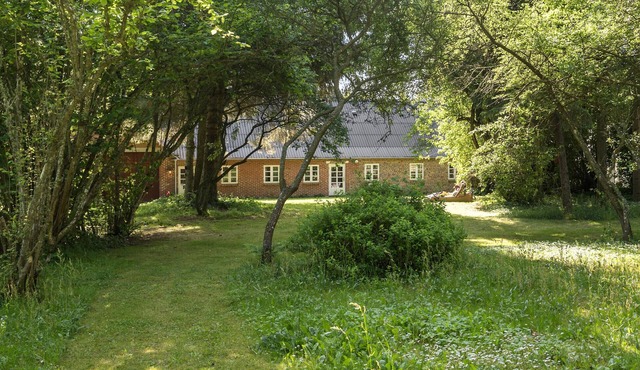 Beautiful home in Ulfborg with WiFi