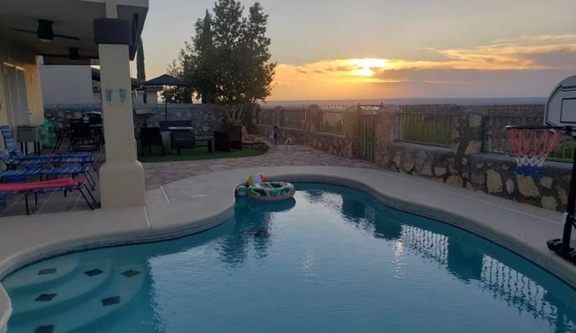 Beautiful home in with scenic views, pool and private access to hiking trails