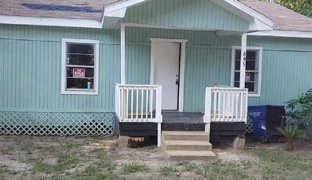 Beautiful Home Near Park & Museum