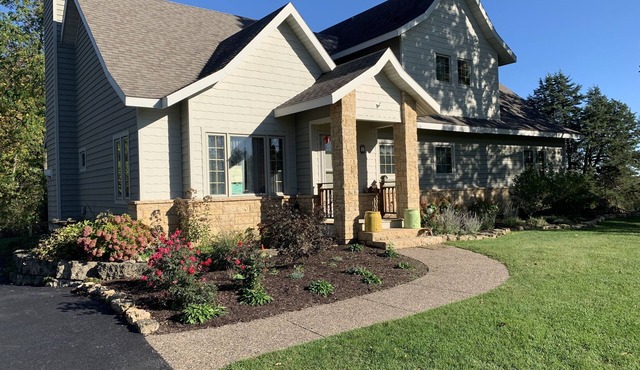 Beautiful home near resort amenities, WIFI