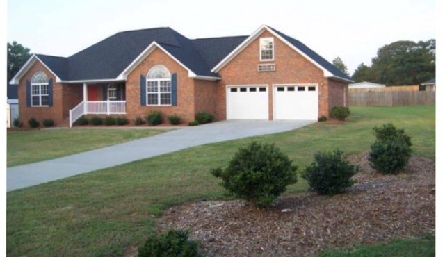 Beautiful Home Near Shaw AFB