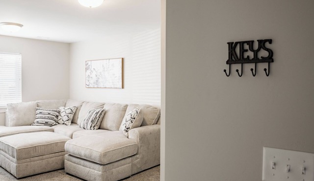 Beautiful Home Near Idaho Falls Airport #3