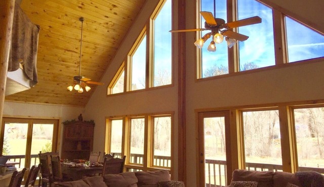 Beautiful Home on 24 acre setting, private mountain, creek, Close to Downtown