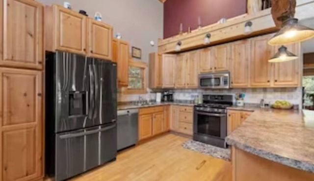 Beautiful home on 5 acres with horse barn in the scenic Black Hills!