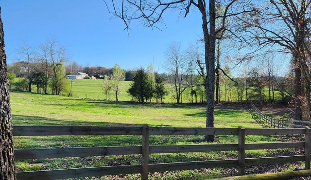 Beautiful home on 5 acre gated horse farm 3.5 miles from Tryon Equestrian Center