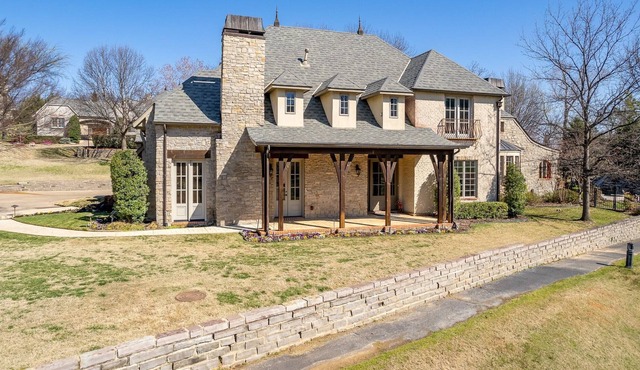 Beautiful home on Acre Lot in Jenks.