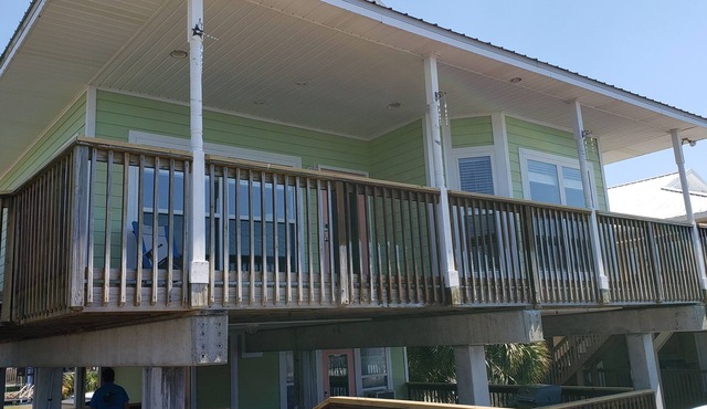 Beautiful Home on the Water!