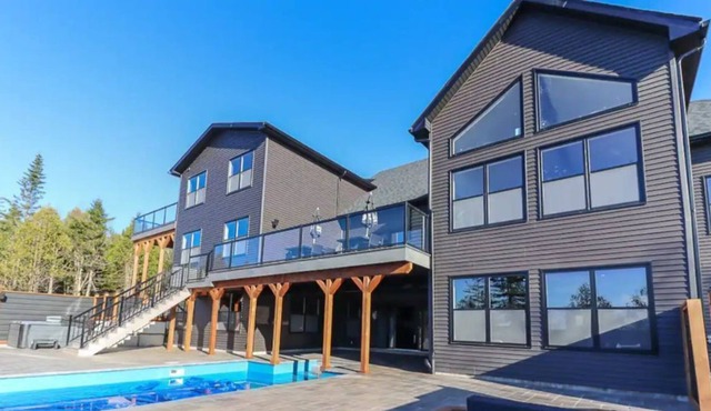 Beautiful Home Tucked in a Quiet Neighborhood of Quispamsis