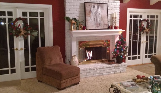 BEAUTIFUL HOME W/HOT TUB - WINE COUNTRY - Extended Stays